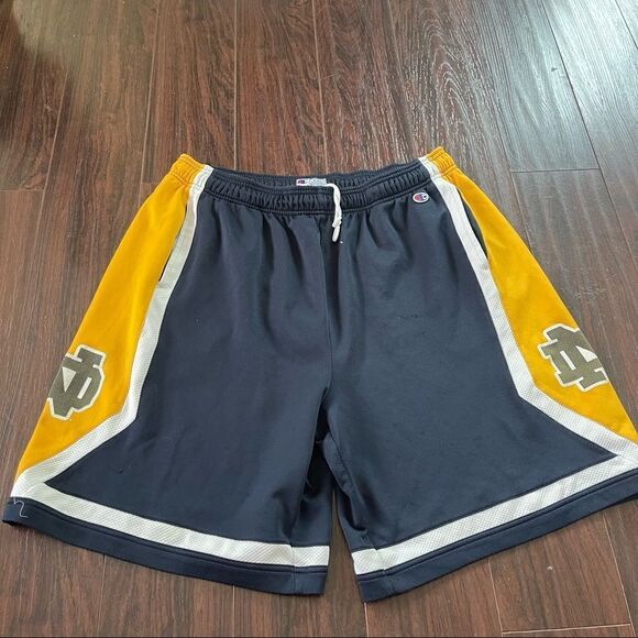 Vintage 90s Champion Men’s Shorts XXL Notre Dame Fighting Irish Navy and Gold - Picture 1 of 5